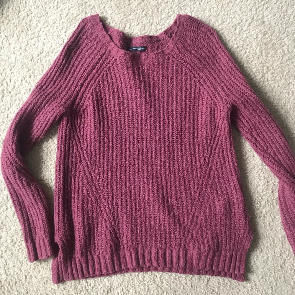 American Eagle Sweater